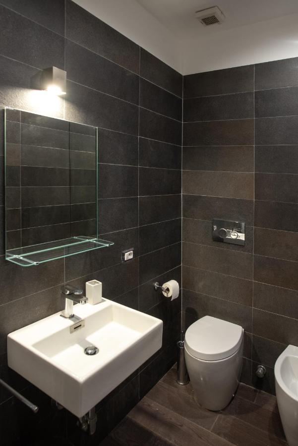 Ferienwohnung Art & Design On The Corner - Via Savona Mailand Exterior foto